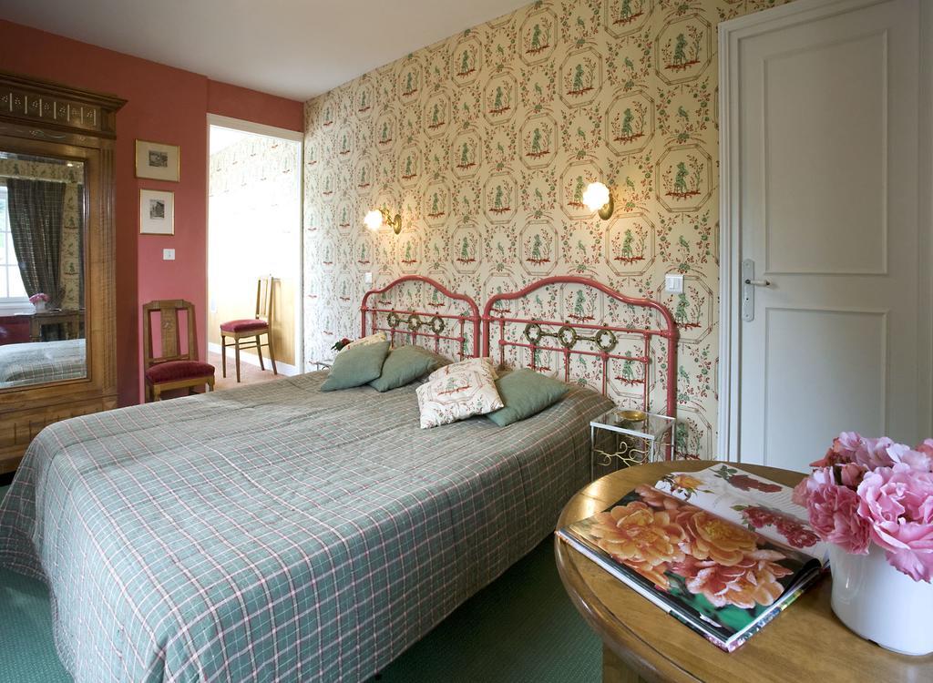 La Roseraie Hotel Restaurant Montignac-Lascaux Kültér fotó